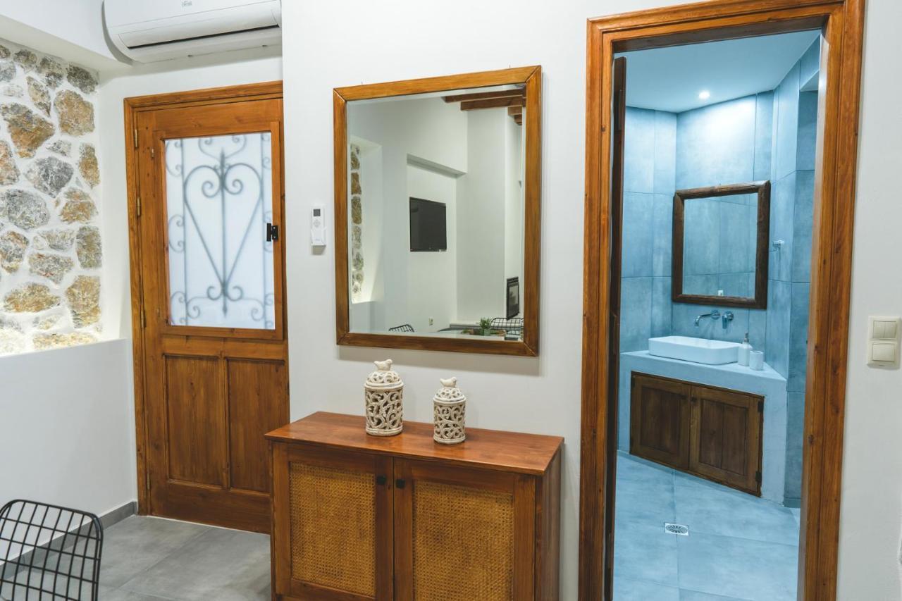 Aesthisis Sensational Accommodation Archangelos อาร์คานเยโลส ภายนอก รูปภาพ
