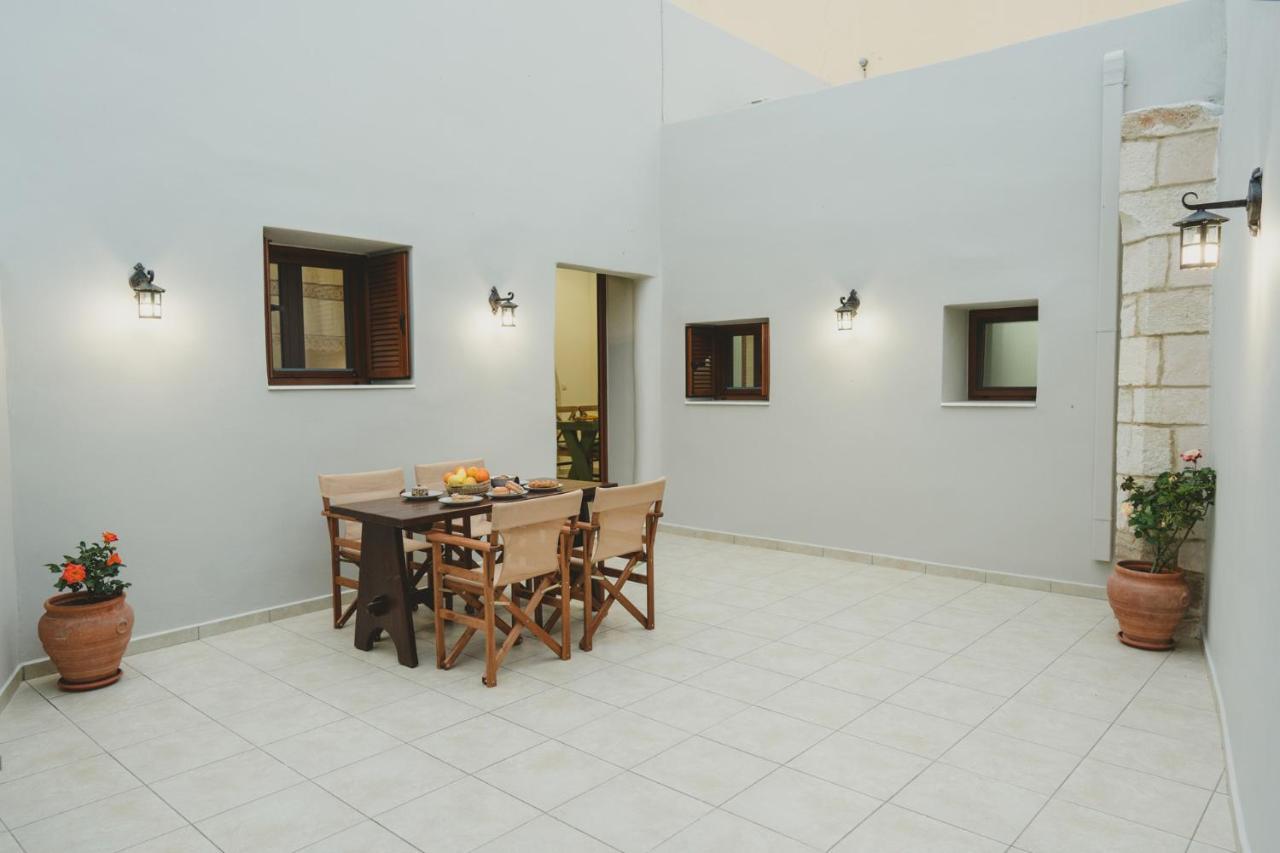 Aesthisis Sensational Accommodation Archangelos อาร์คานเยโลส ภายนอก รูปภาพ