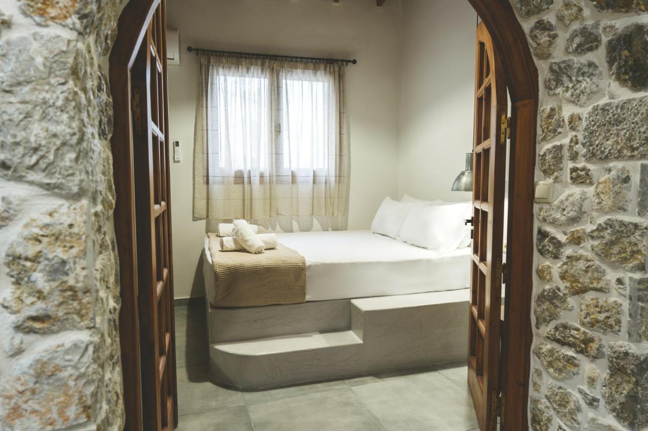Aesthisis Sensational Accommodation Archangelos อาร์คานเยโลส ภายนอก รูปภาพ