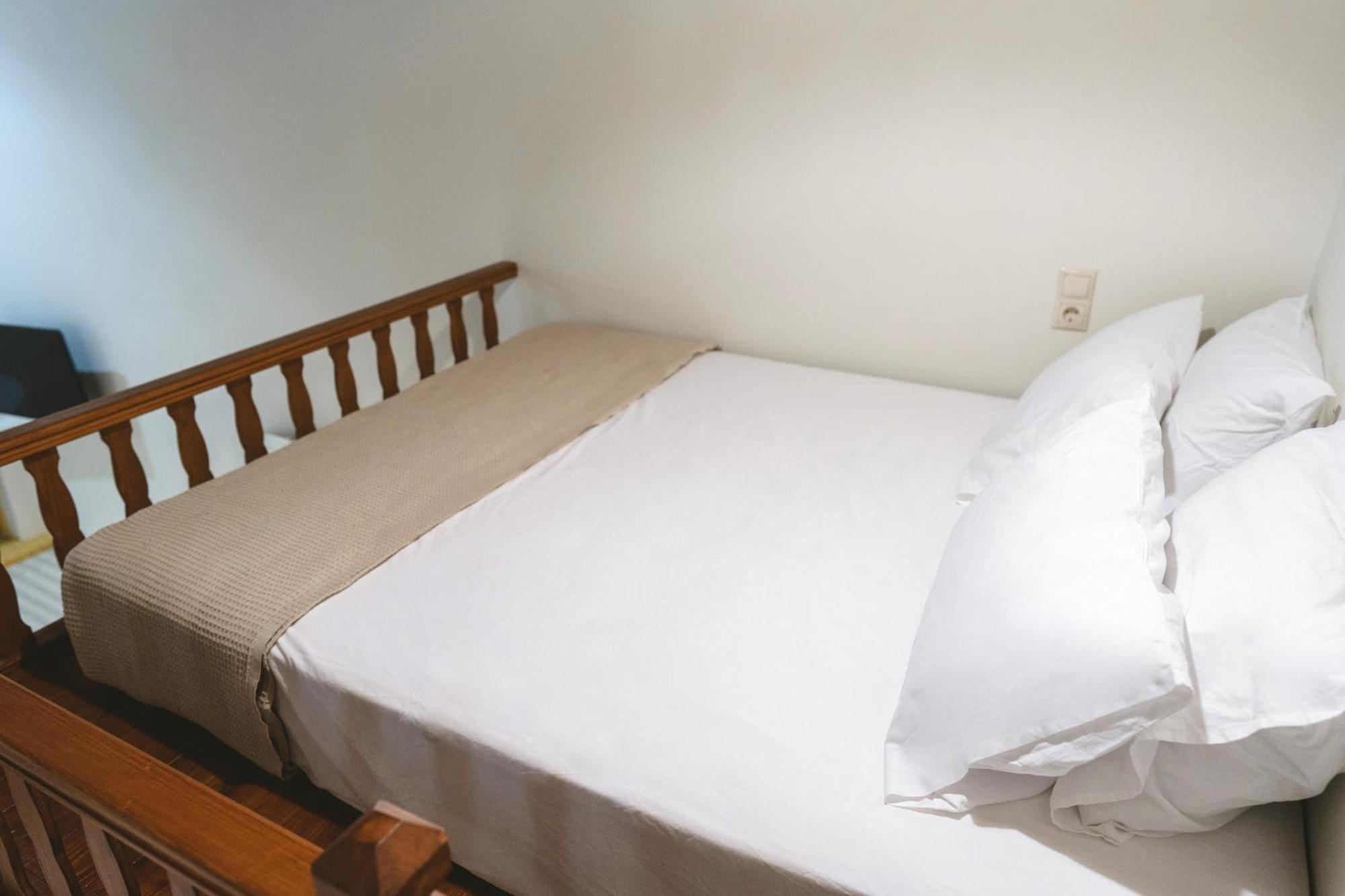 Aesthisis Sensational Accommodation Archangelos อาร์คานเยโลส ภายนอก รูปภาพ